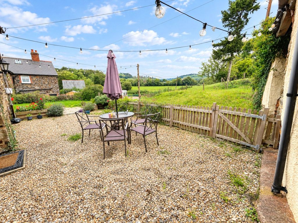 Property photo 3 of 3 Picture No. 03