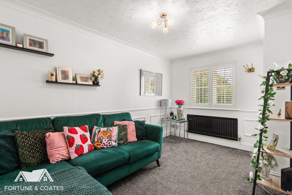 Property photo 2 of 22 Coalportclose_10.Jpg