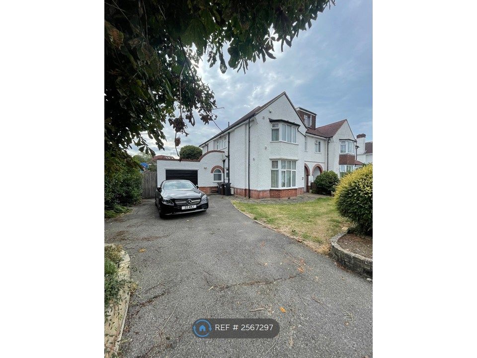 Property photo 2 of 21