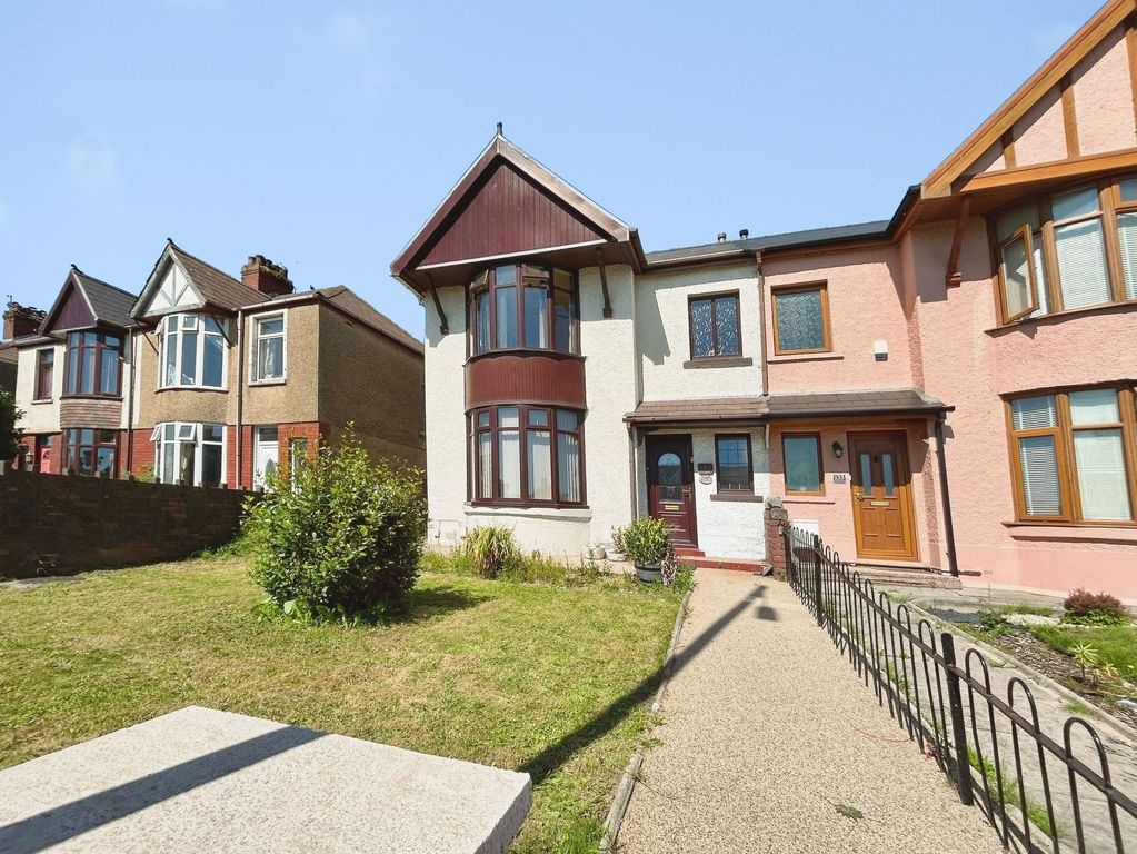 Property photo 1 of 18