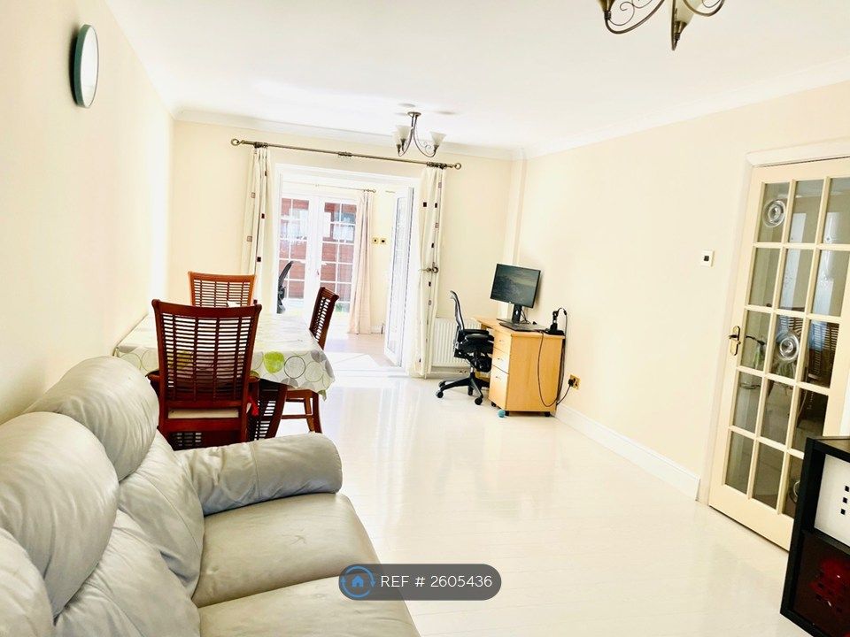 Property photo 3 of 14 Living Room Front View