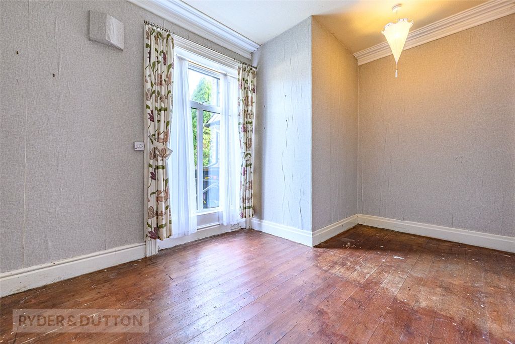 Property photo 3 of 17 Bedroom One