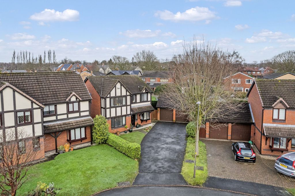 Property photo 1 of 26