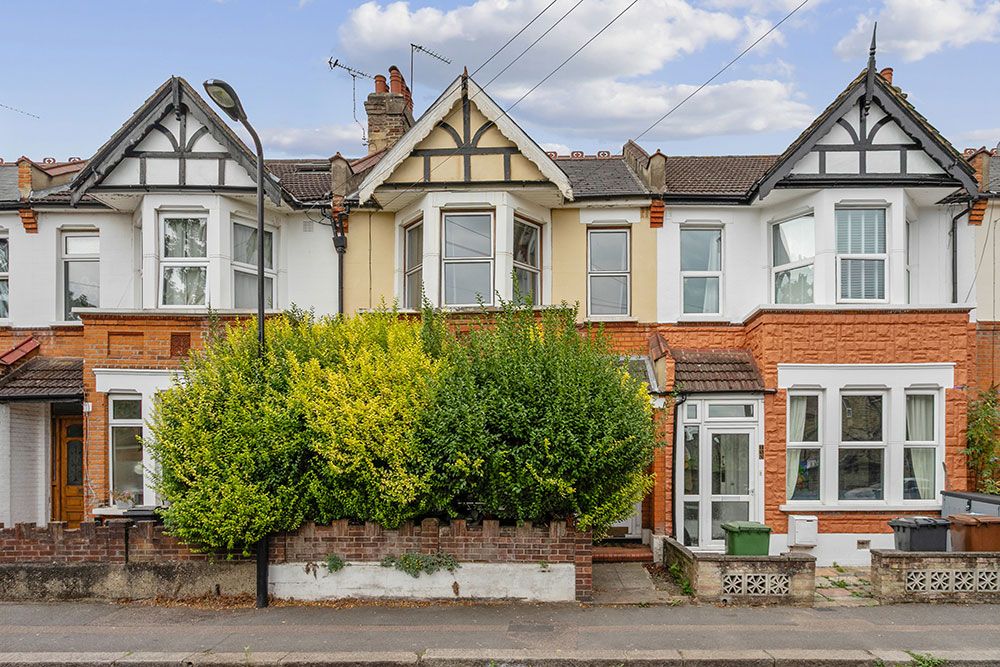 Property photo 1 of 16