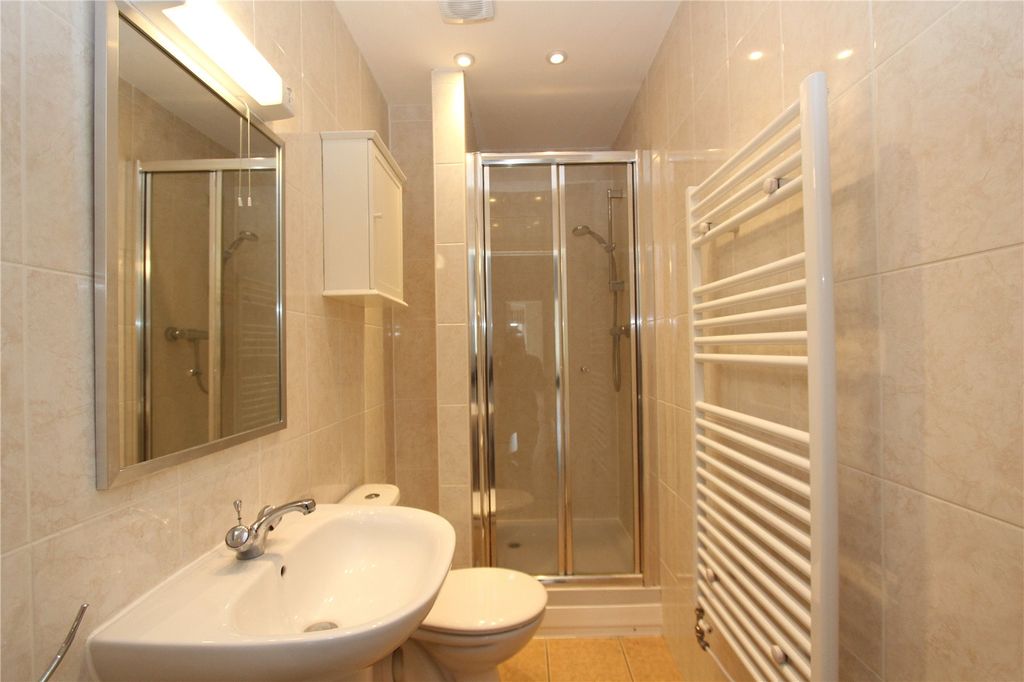 Property photo 3 of 10 Picture No. 02