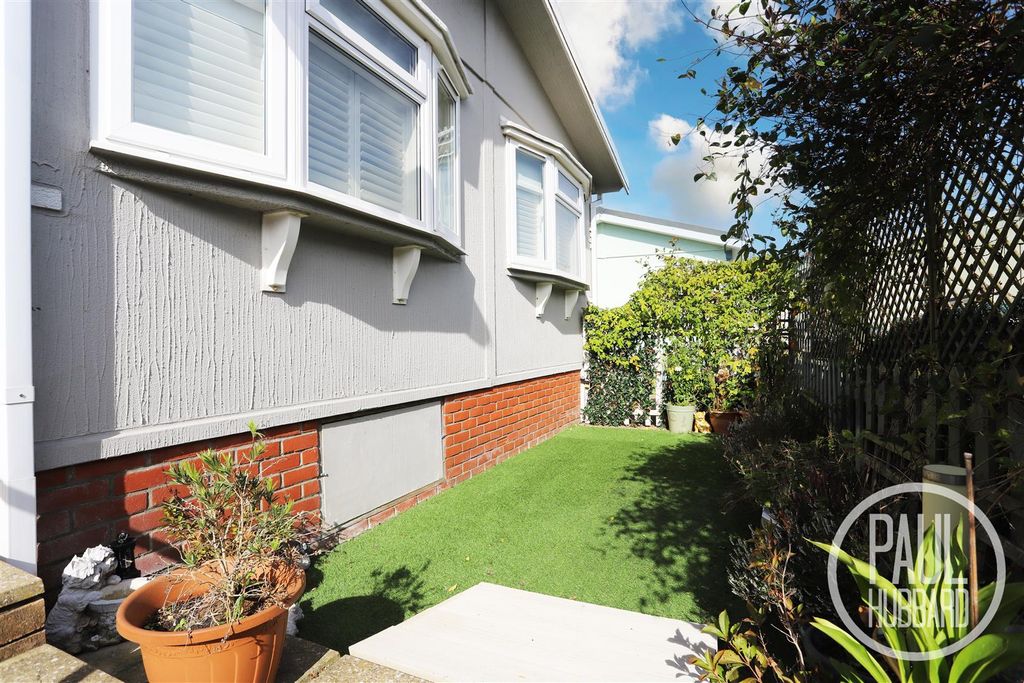 Property photo 2 of 15 Img_8729.Jpg