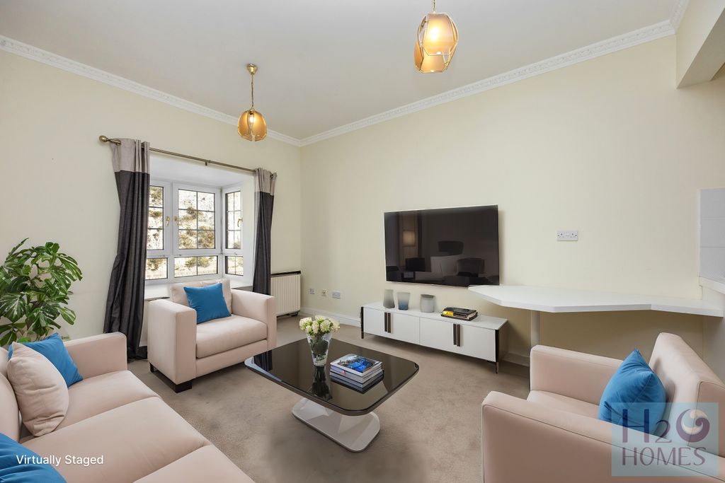 Property photo 1 of 12 Starboard-Court_28-006 - Living Room - Standard -