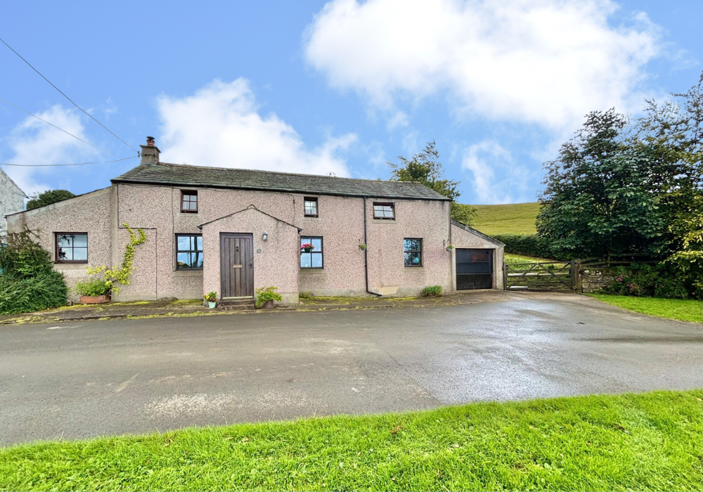 Property photo 1 of 28
