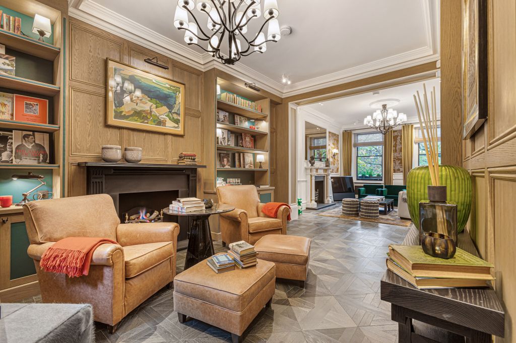 Property photo 3 of 27