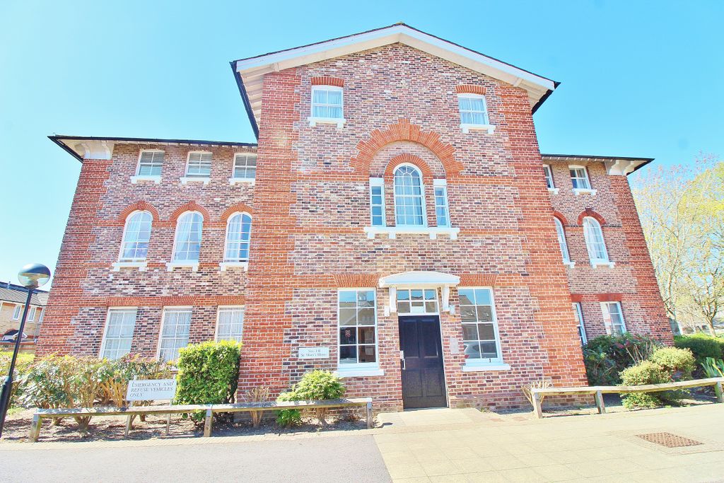 Property photo 1 of 6