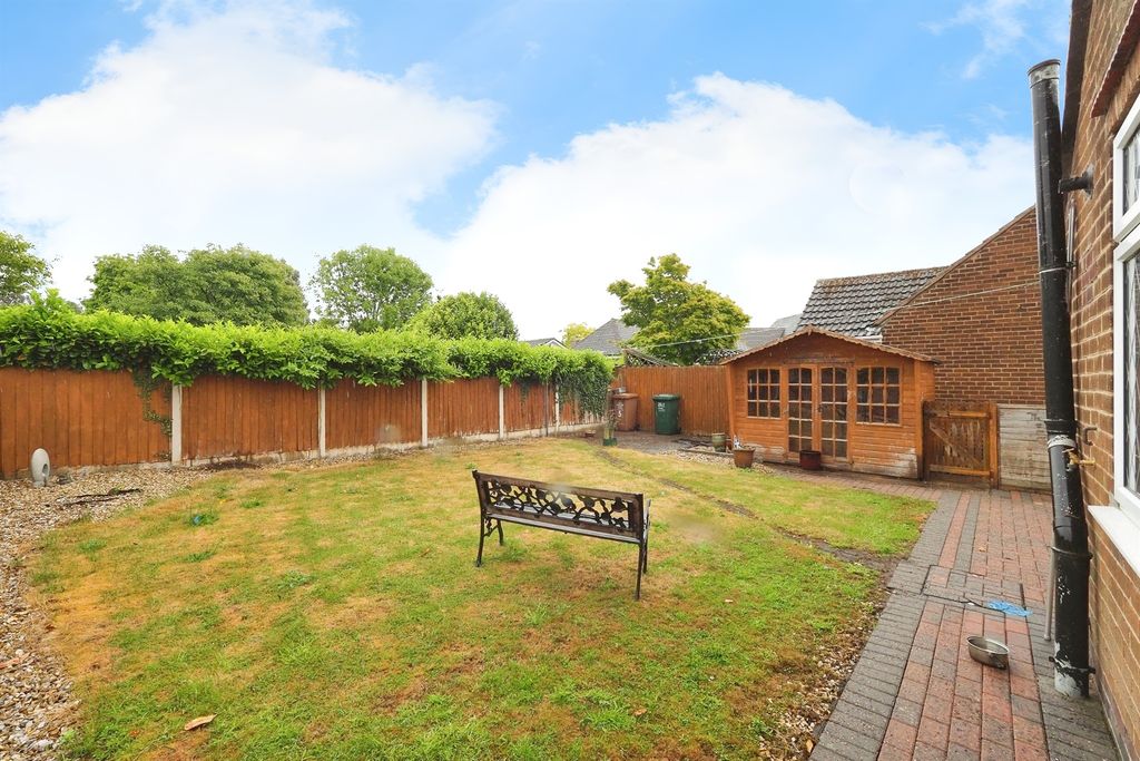 Property photo 3 of 16
