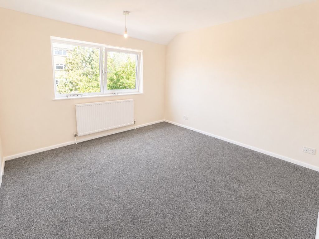 Property photo 3 of 14 Photo 13