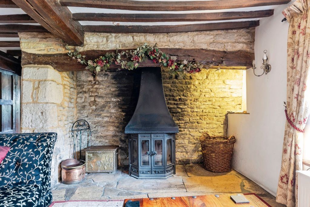 Property photo 3 of 22