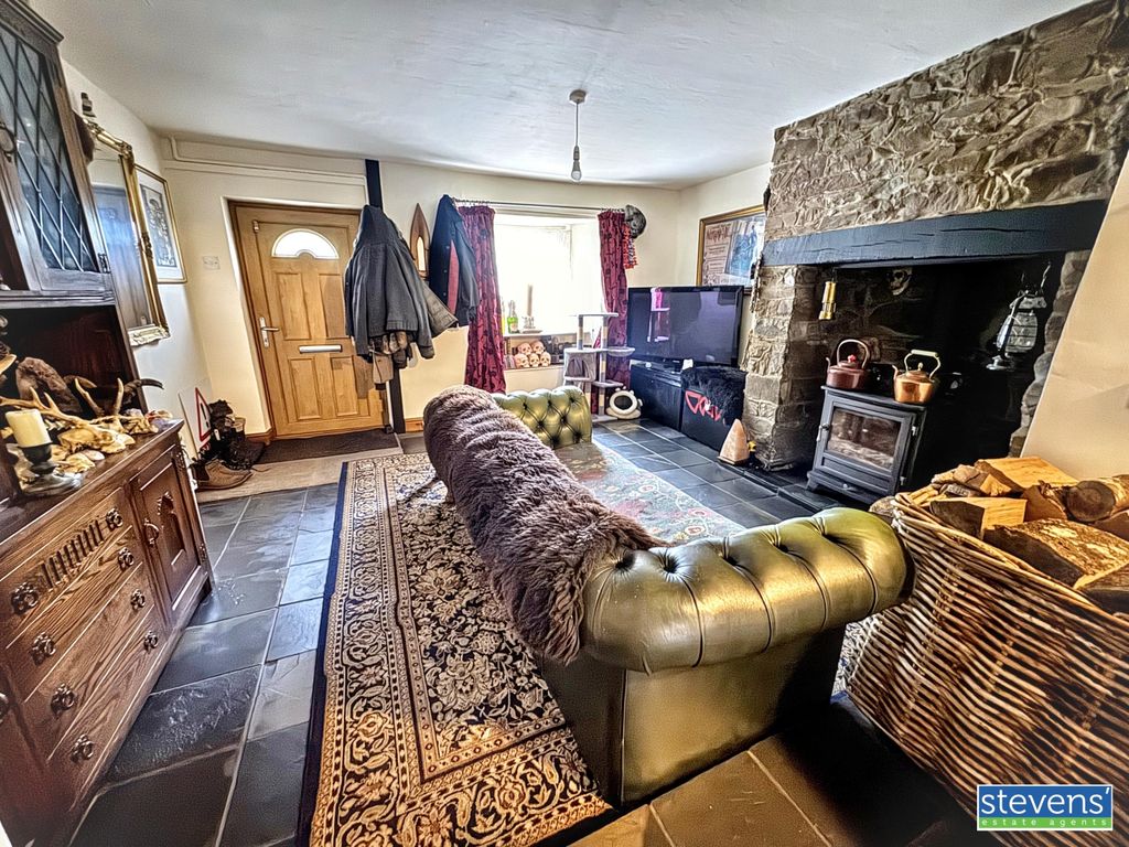 Property photo 2 of 15 Img_0518