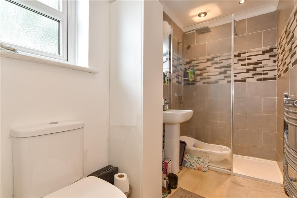 Property photo 2 of 7 Shower Room