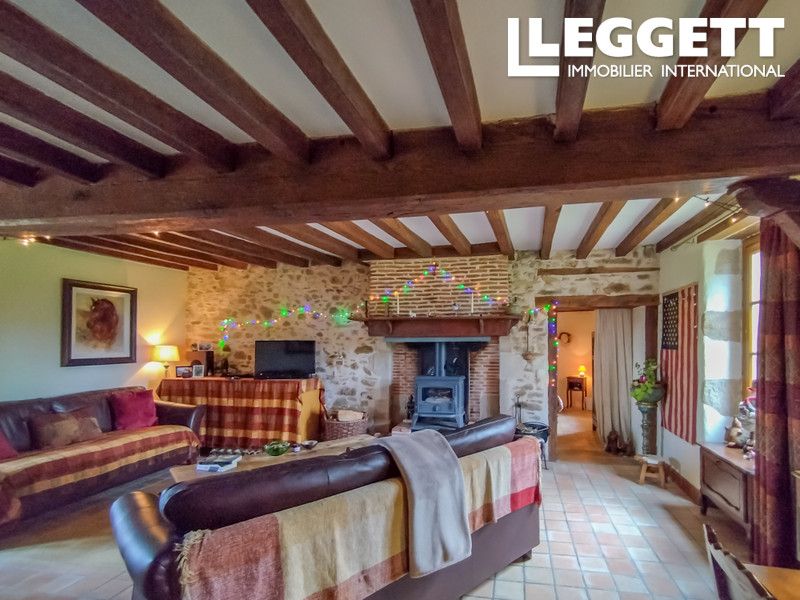 Property photo 3 of 10