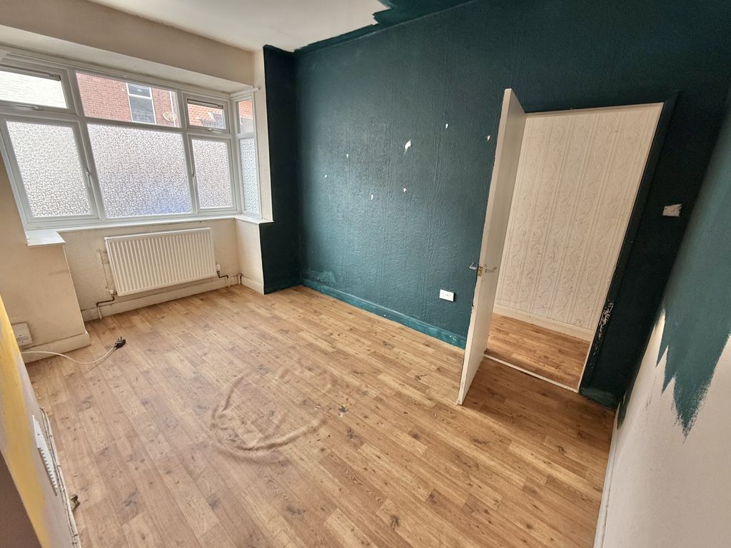 Property photo 2 of 9 Img_0747