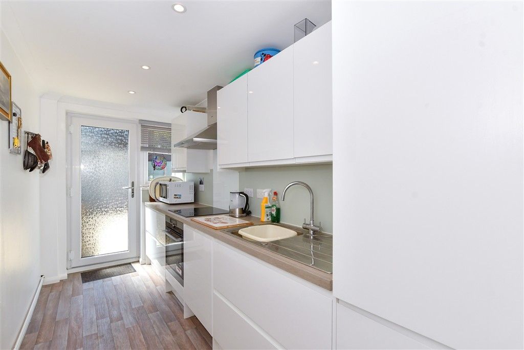 Property photo 2 of 12 Kitchen