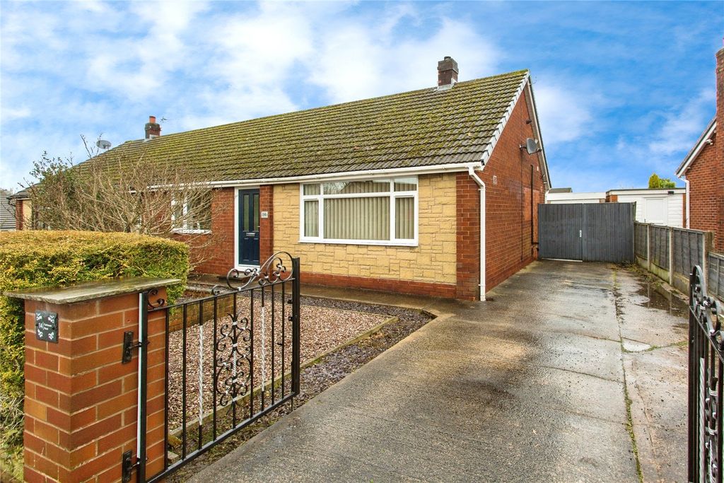 Property photo 1 of 14 Front