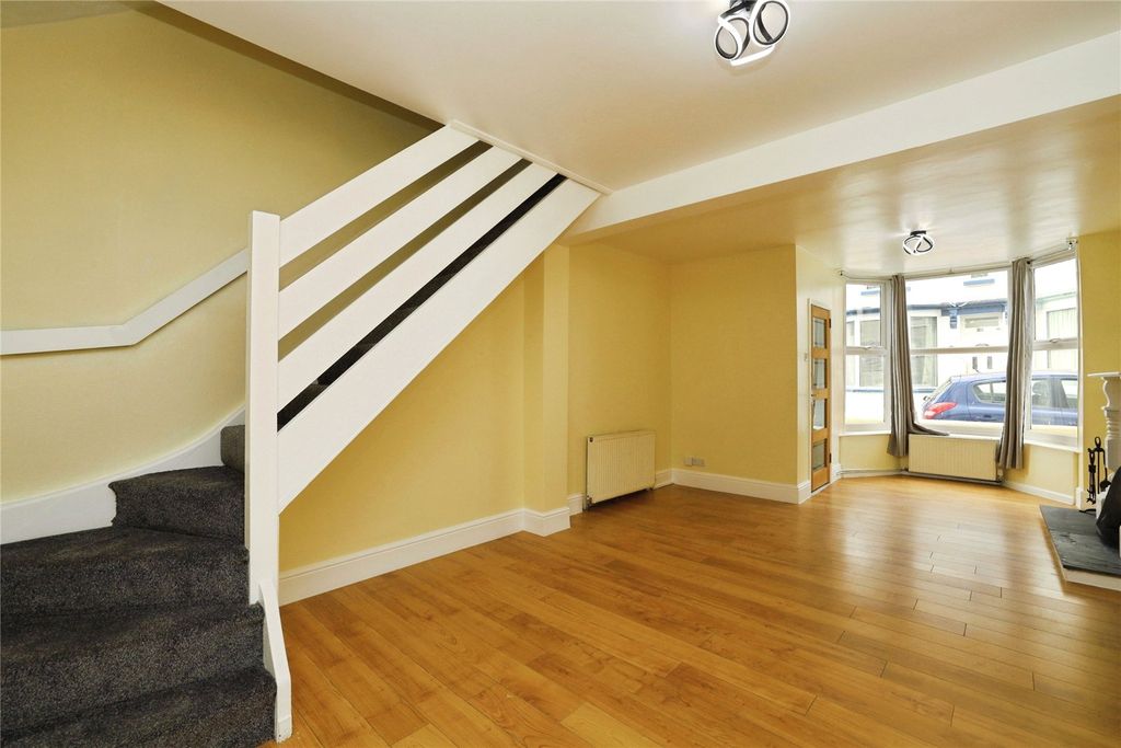 Property photo 2 of 13 Picture No. 08