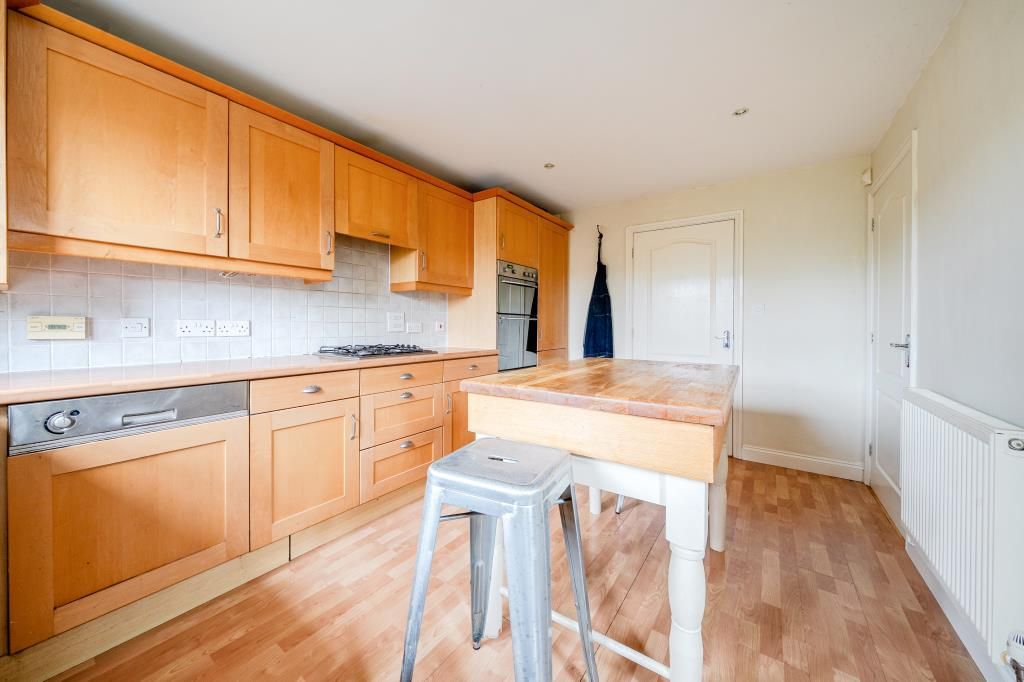 Property photo 3 of 21 Photos