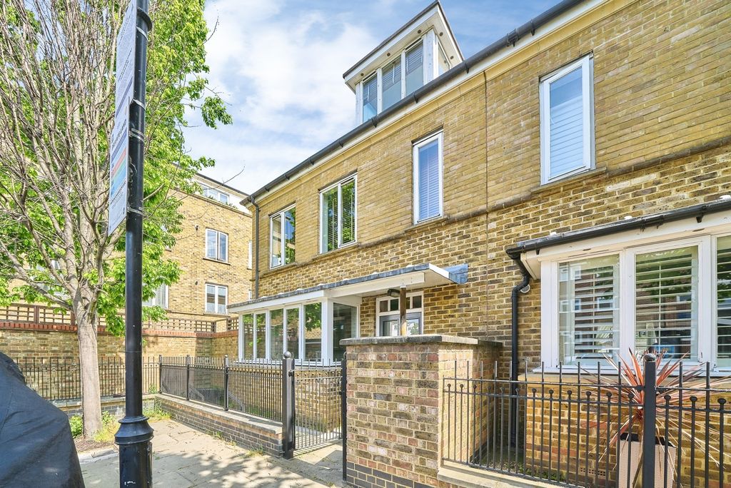 Property photo 1 of 19 Pbox-Img.Jpg