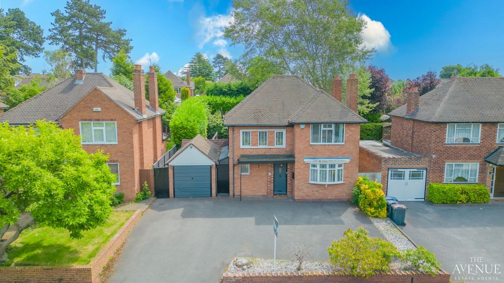 Property photo 1 of 26 2407640