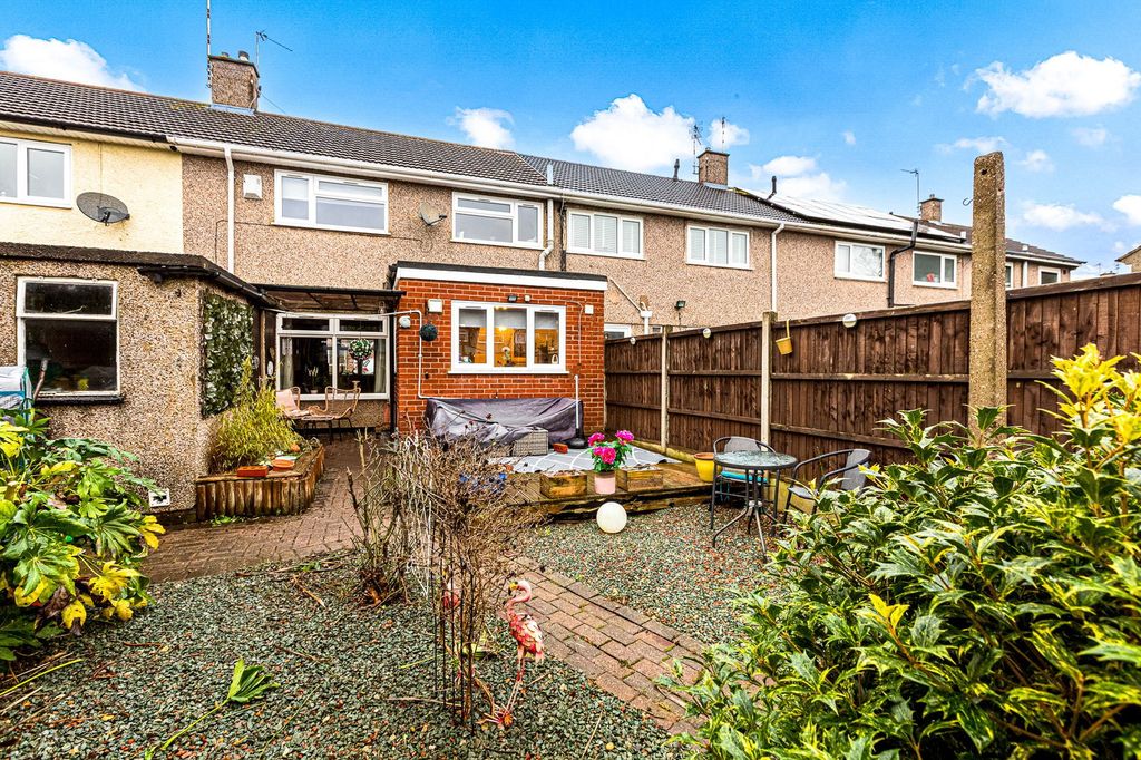 Property photo 3 of 16