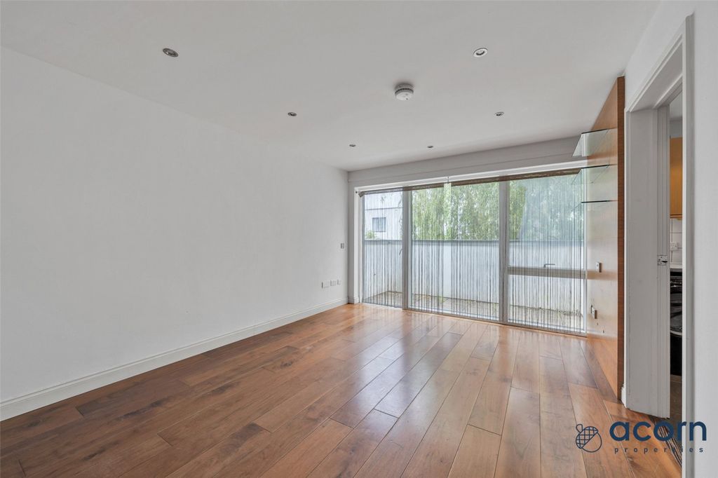 Property photo 3 of 13 Picture No. 19