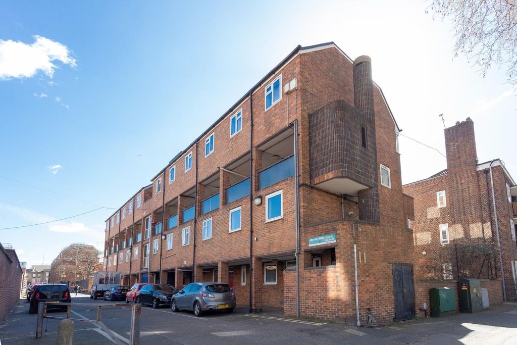 Property photo 3 of 14 External