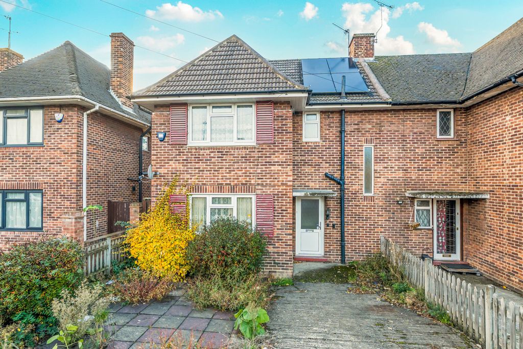 Property photo 1 of 20 1370636-1-690A131...