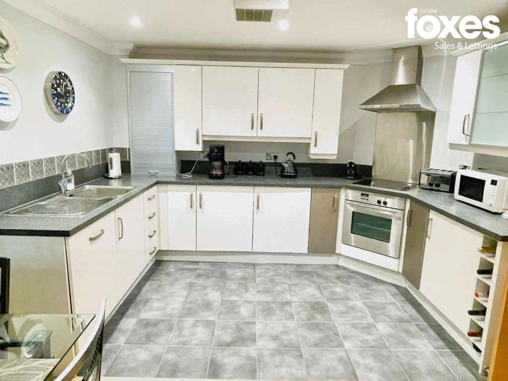 Property photo 3 of 18 3956714
