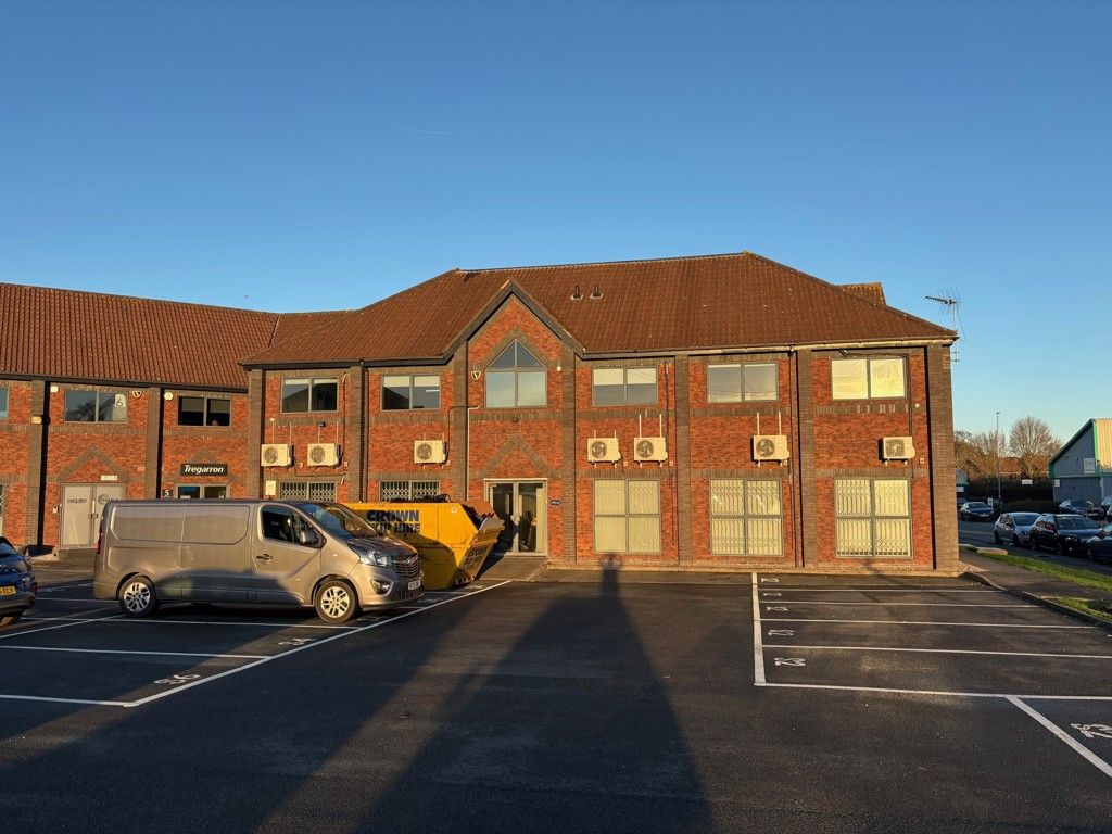 Property photo 2 of 5 Photo 3