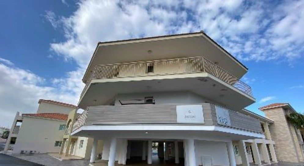 Property photo 1 of 5