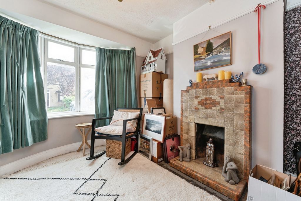 Property photo 3 of 24 Photo