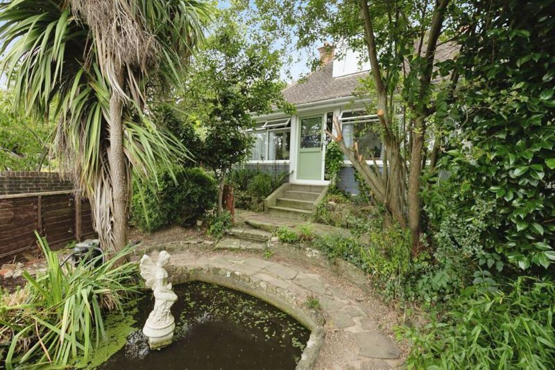 Property photo 2 of 9 Photo 2