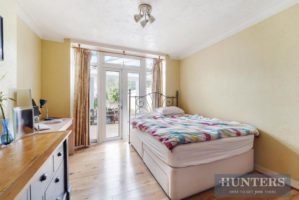 Property photo 3 of 11 Brockenhurst (9).Jpg