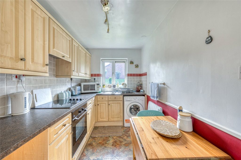 Property photo 3 of 13 Picture No. 17