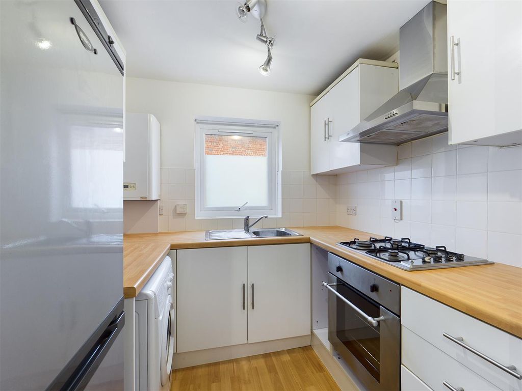 Property photo 3 of 8 Cam00771P1-Pr0045-Still03.Jpg