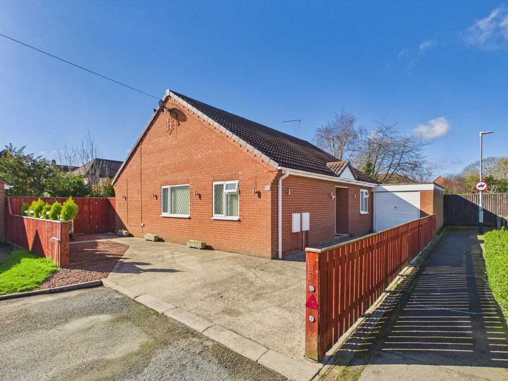 Property photo 1 of 16 4375473