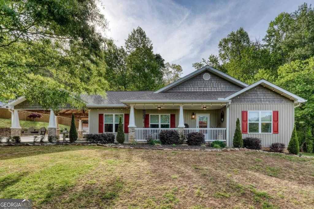 Property photo 1 of 31