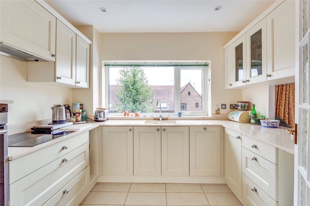 Property photo 2 of 13 Kitchen