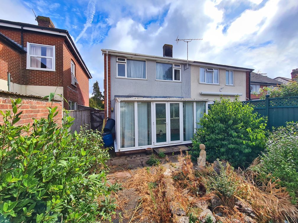 Property photo 2 of 19