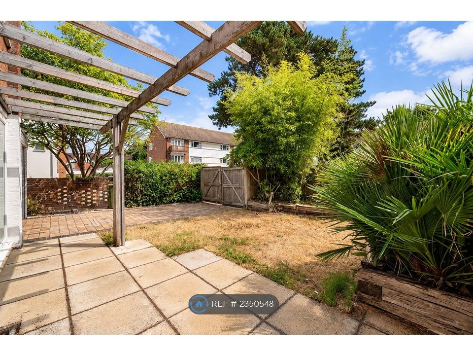 Property photo 3 of 9