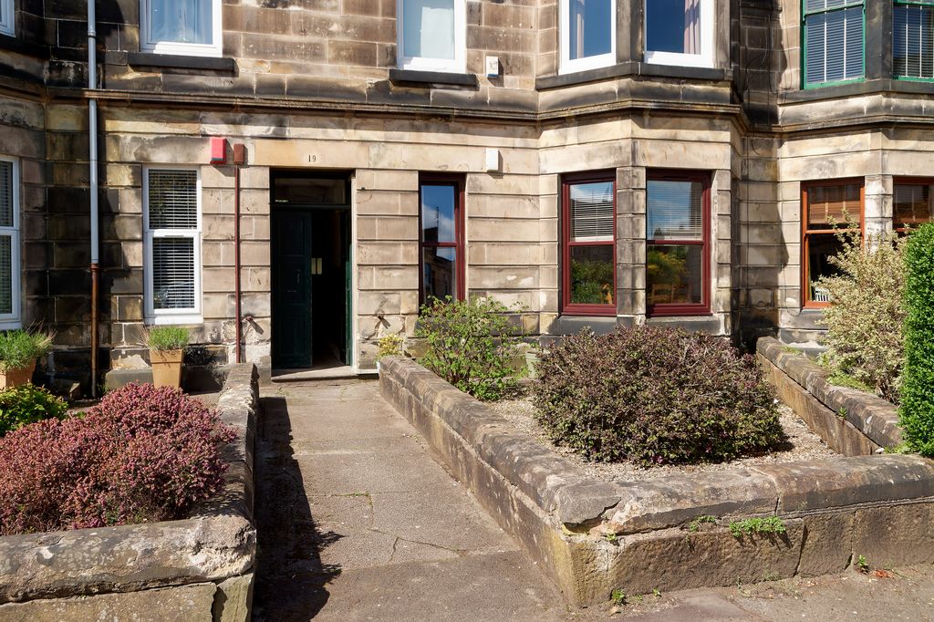Additional image 16 of 2 bed flat for sale0/2 19, Greenlaw Avenue, Paisley PA1