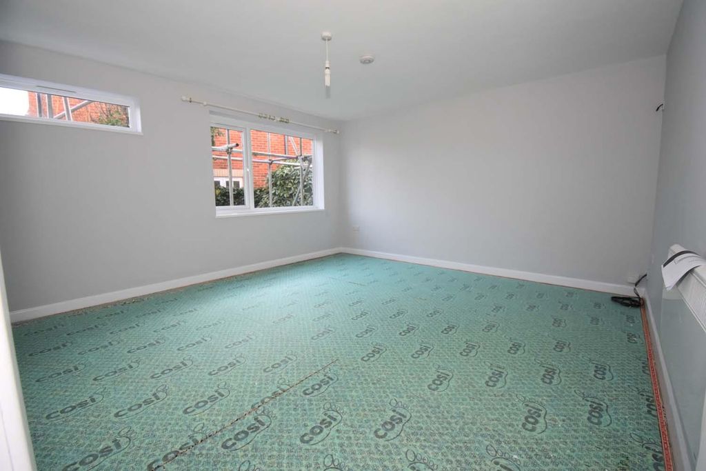 Property photo 2 of 9 Living Room