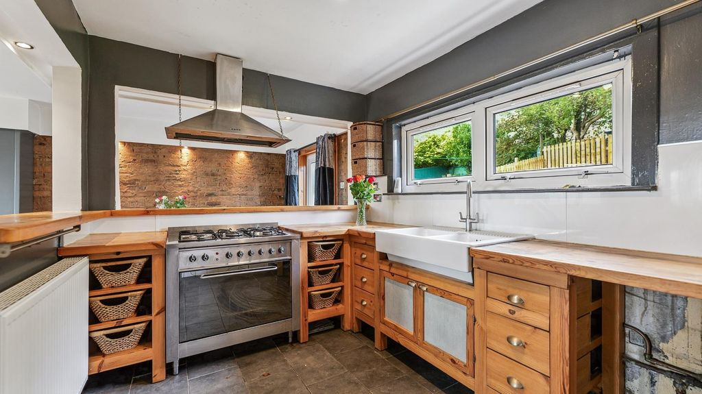 Property photo 3 of 20 3.Jpg