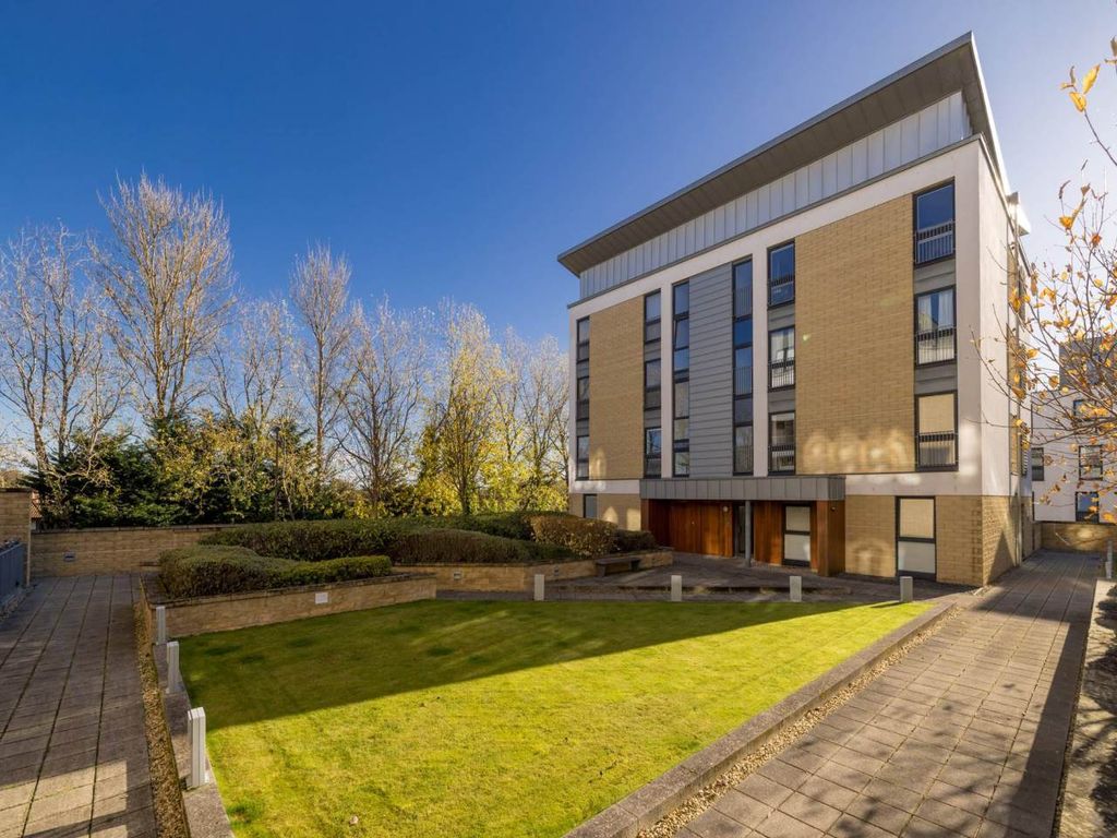 Property photo 1 of 16 76329_Kimmerghamedrive_001