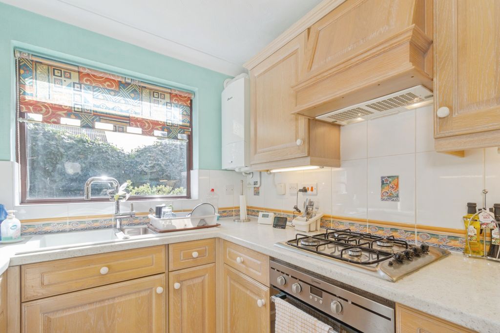 Property photo 3 of 15