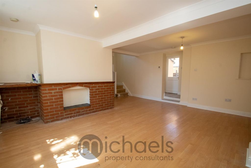 Property photo 3 of 9 Living Room